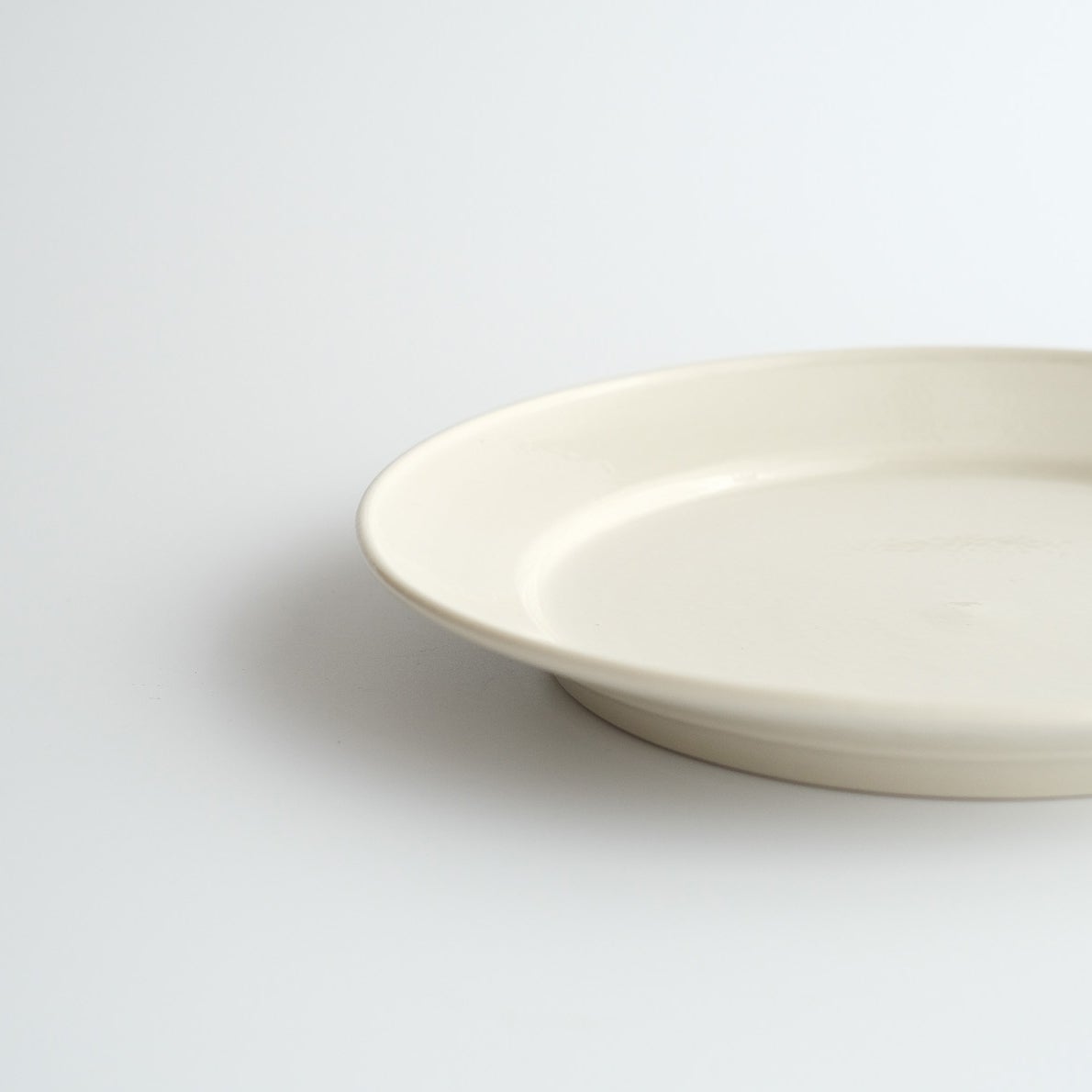 伊藤叔潔 8寸リム皿 | オウチノ道具