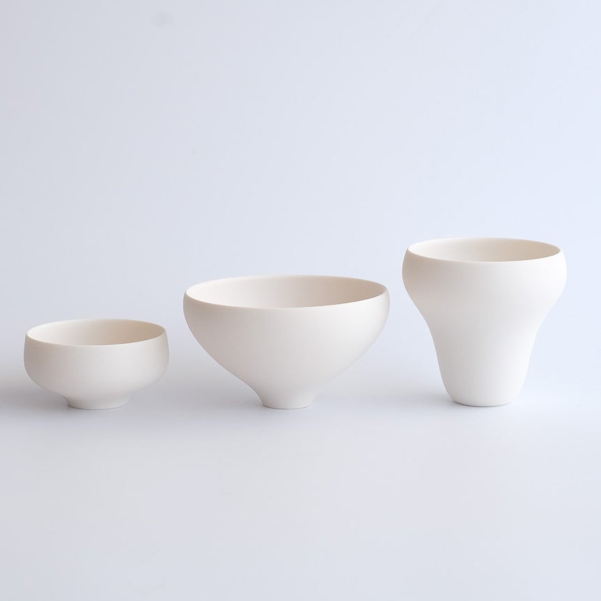有馬和博 白サビ陶器鉢｜未使用 作家鉢｜φ10.5cm H15.5cm 有馬和博 白サビ陶器鉢｜未使用 作家鉢｜φ10.5cm H15.5cm 【公式通販】
